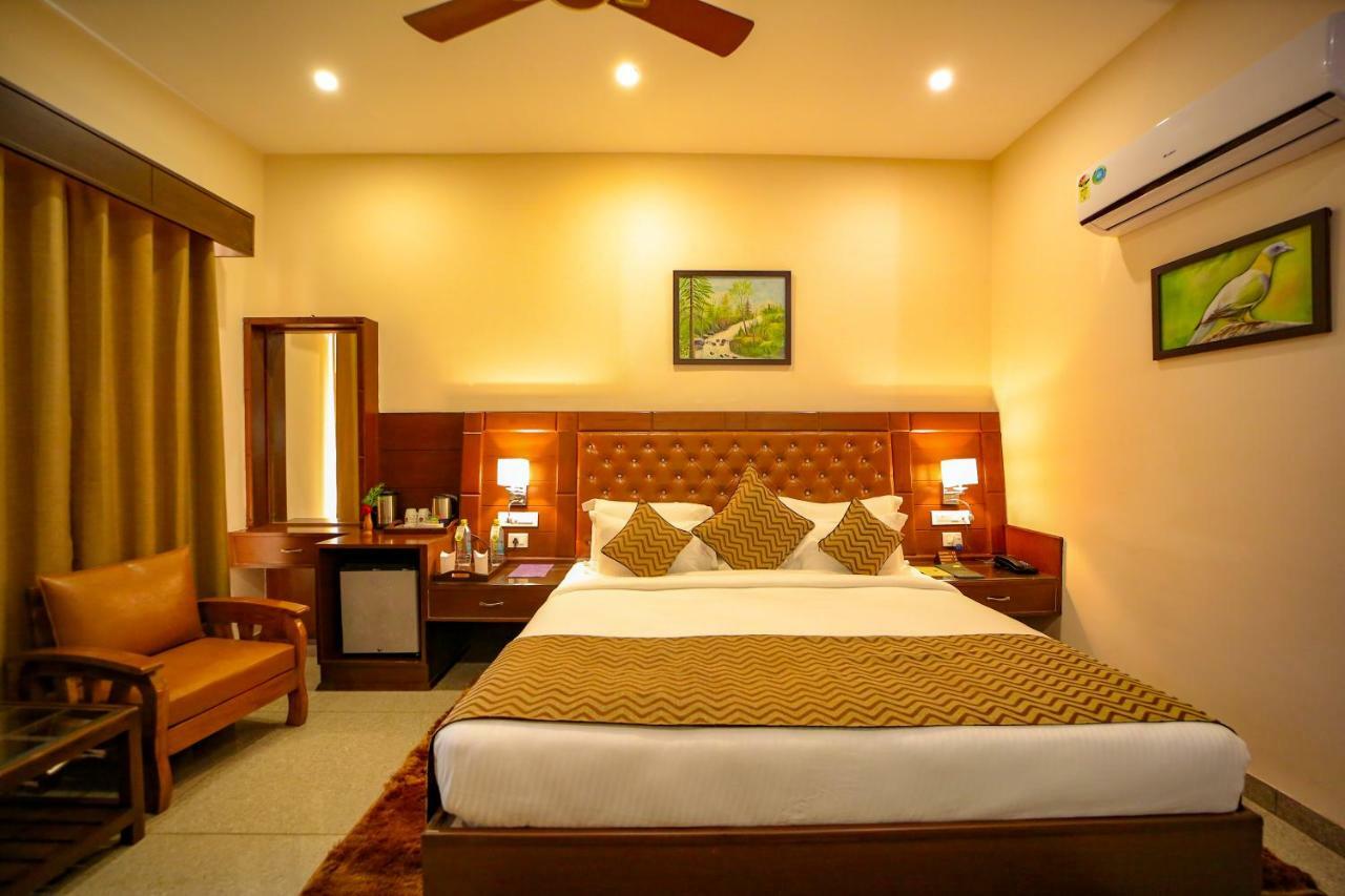 Corbett The Baagh Spa & Resort Рамнагар Экстерьер фото